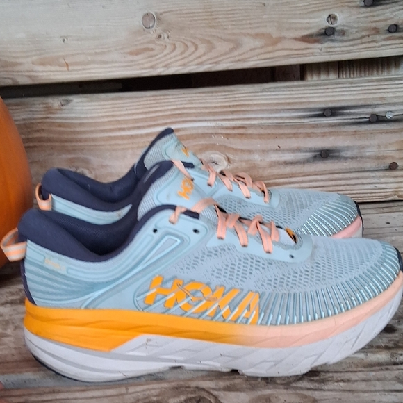 Hoka Bondi 7 Women's Blue and Orange Athletic Shoes - Picture 9 of 15